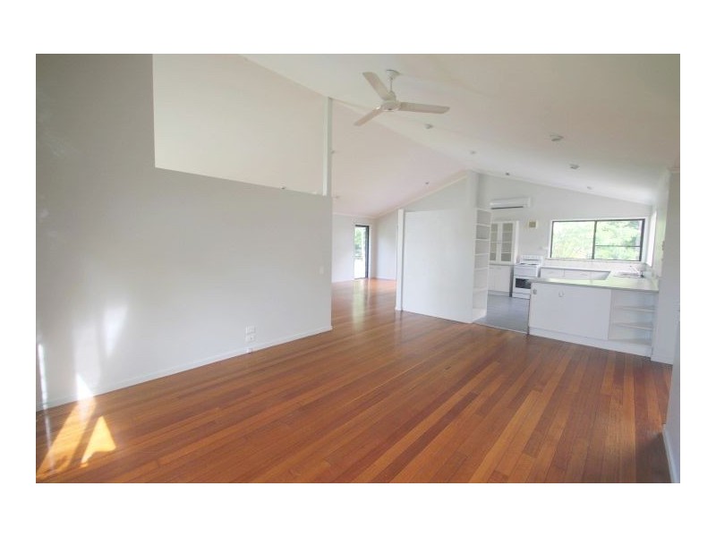 73 Griffith Avenue, Tewantin QLD 4565