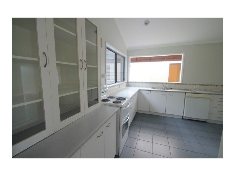 73 Griffith Avenue, Tewantin QLD 4565