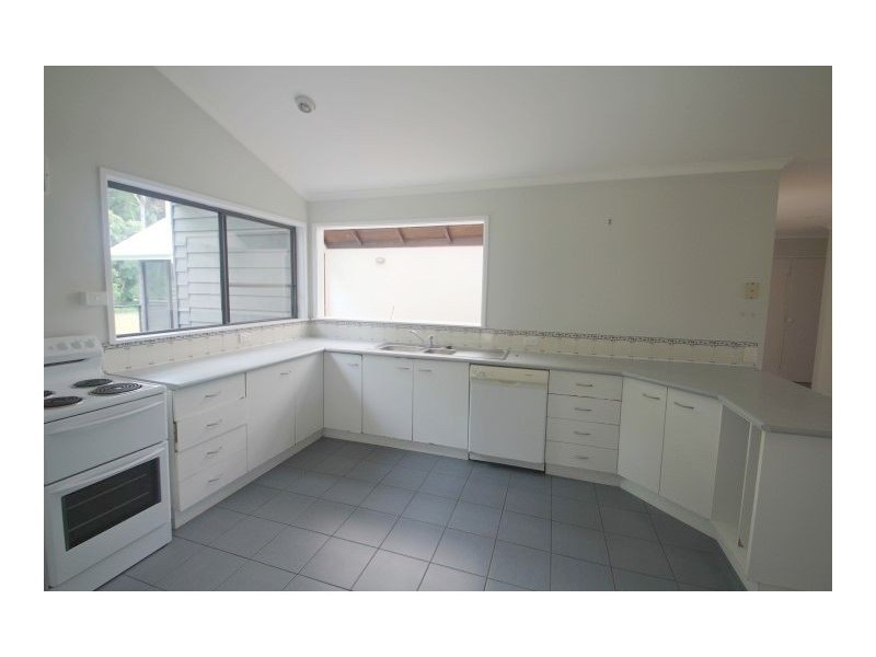 73 Griffith Avenue, Tewantin QLD 4565