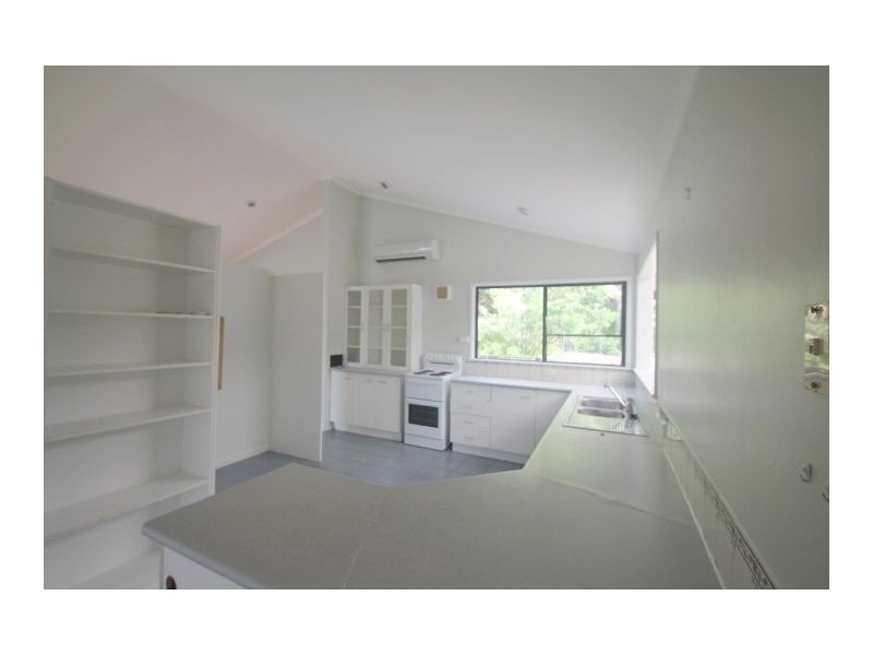 73 Griffith Avenue, Tewantin QLD 4565