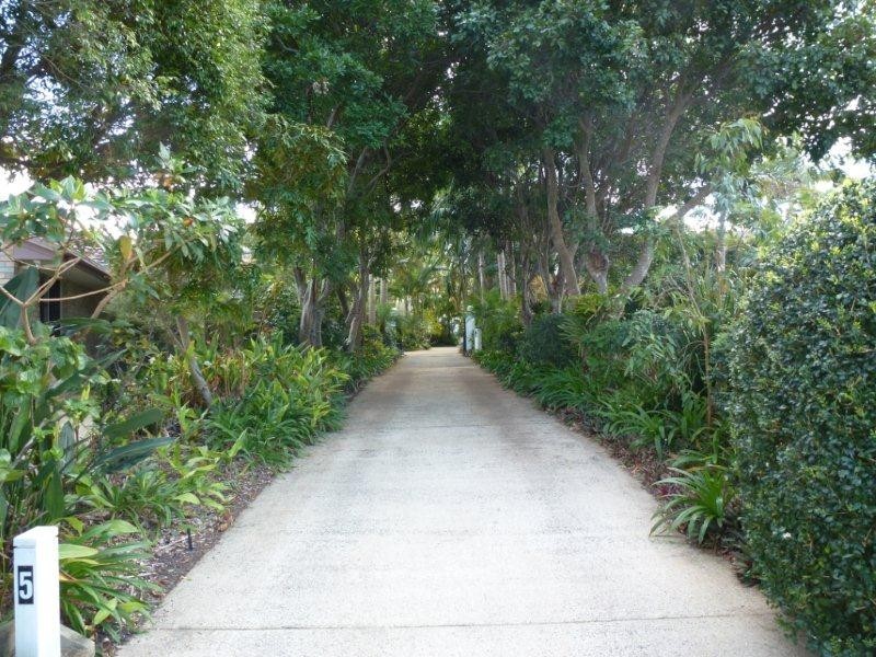 3/5 Stillwater Place, Noosaville QLD 4566