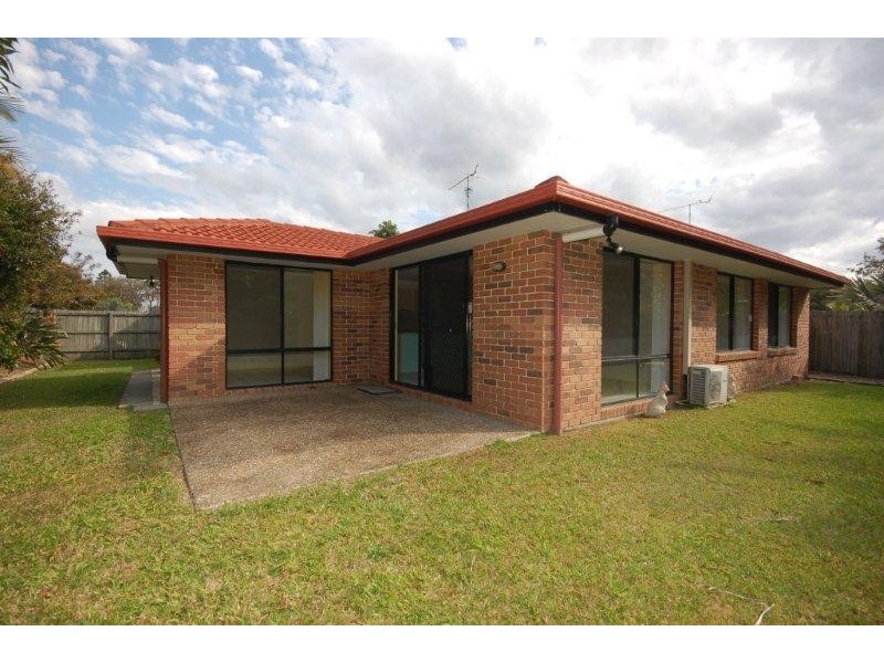4 Flame Tree Drive, Tewantin QLD 4565