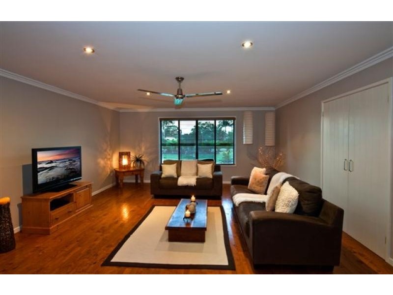 51 Edington Drive, Cooroibah QLD 4565