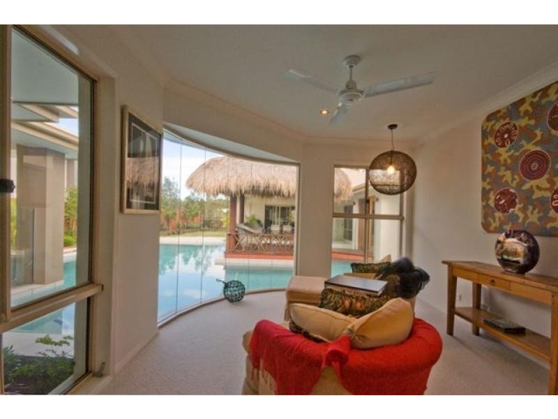 24 Attenuatta Place, Noosaville QLD 4566