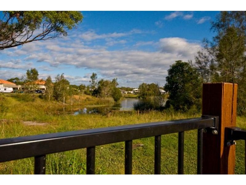 24 Attenuatta Place, Noosaville QLD 4566