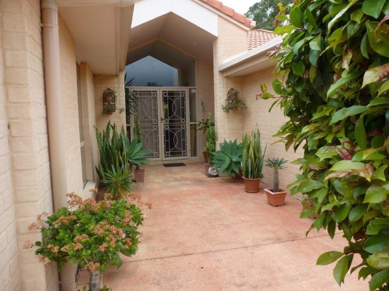 16 Feathertail Court, Tewantin QLD 4565