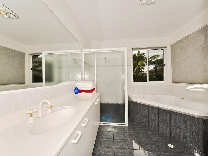 28 Mermaid Quay, Noosa Waters QLD 4566