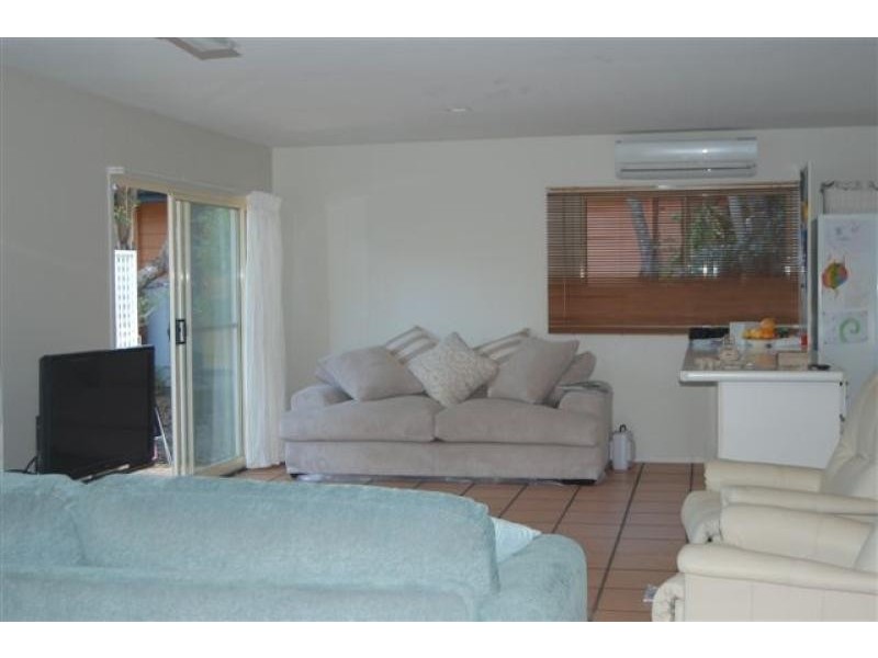 4 Lewis Street, Tewantin QLD 4565