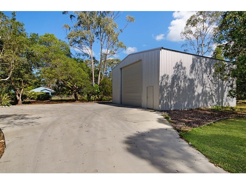 16 Green Gate Road, Cooroibah QLD 4565