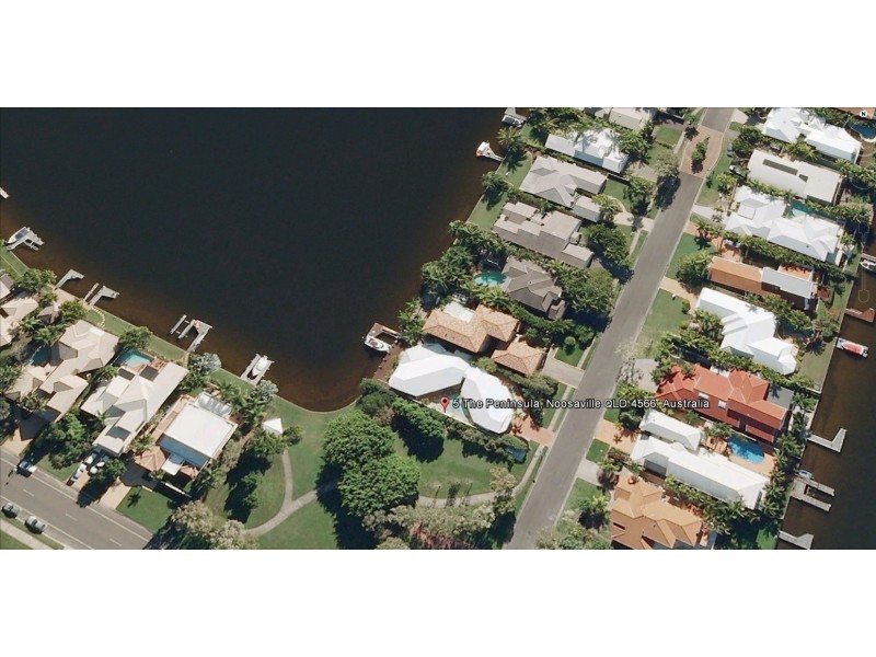 5 The Peninsula, Noosa Waters QLD 4566