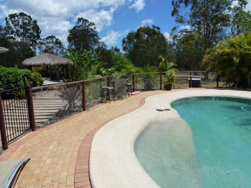 159 Illoura Place, Cooroibah QLD 4565