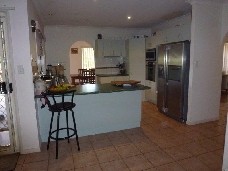 159 Illoura Place, Cooroibah QLD 4565