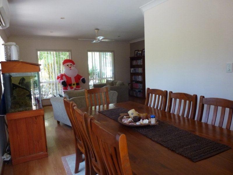 159 Illoura Place, Cooroibah QLD 4565