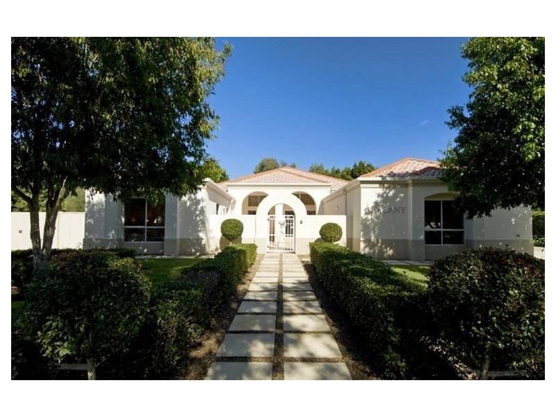 7 Habitat Place, Noosa Heads QLD 4567