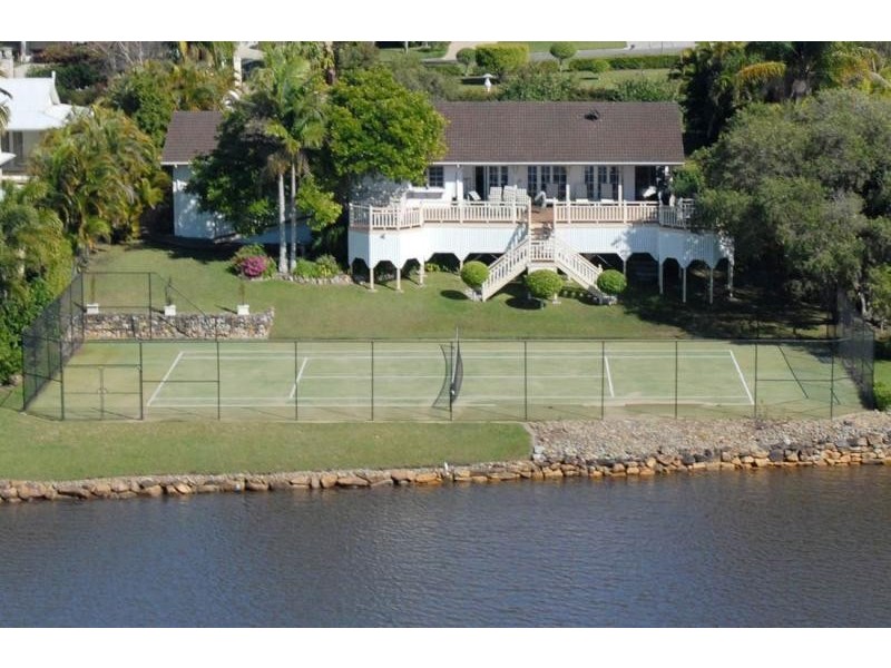 21 Ward Street, Tewantin QLD 4565