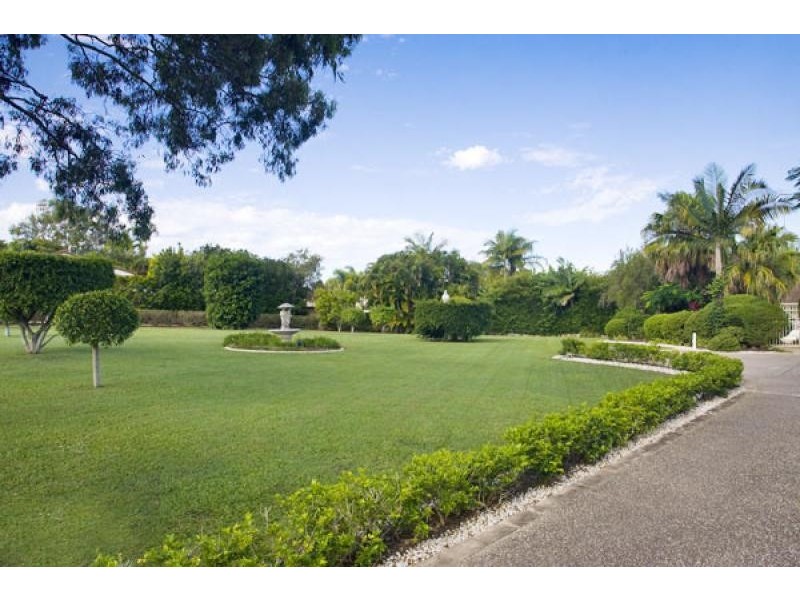 21 Ward Street, Tewantin QLD 4565