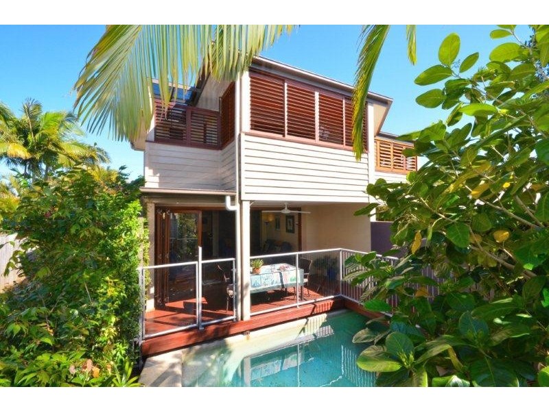 4/265 “Bora Blue” Weyba Road, Noosaville QLD 4566