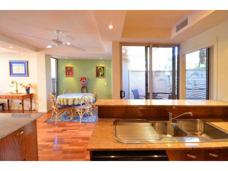 4/265 “Bora Blue” Weyba Road, Noosaville QLD 4566