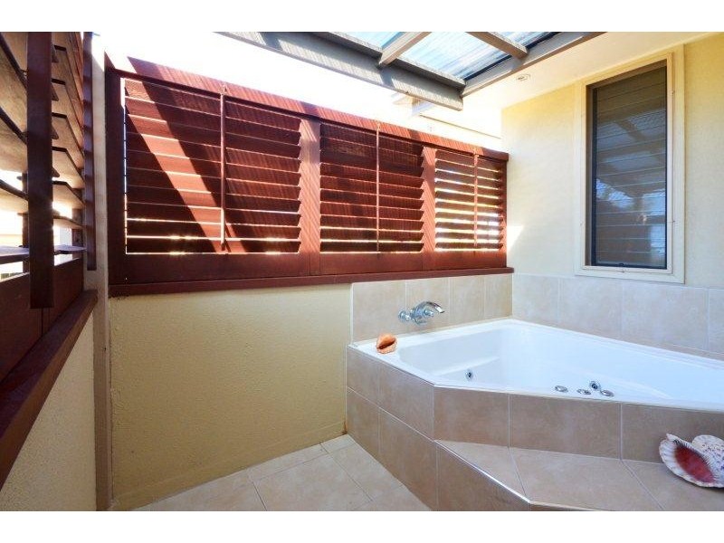 4/265 “Bora Blue” Weyba Road, Noosaville QLD 4566