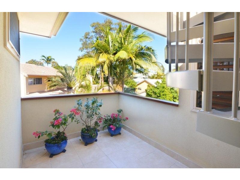 4/265 “Bora Blue” Weyba Road, Noosaville QLD 4566