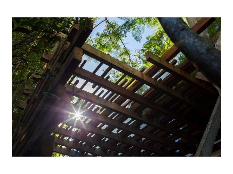 24 Waterside Court, Noosa Waters QLD 4566