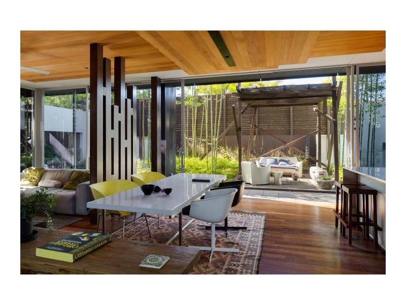 24 Waterside Court, Noosa Waters QLD 4566