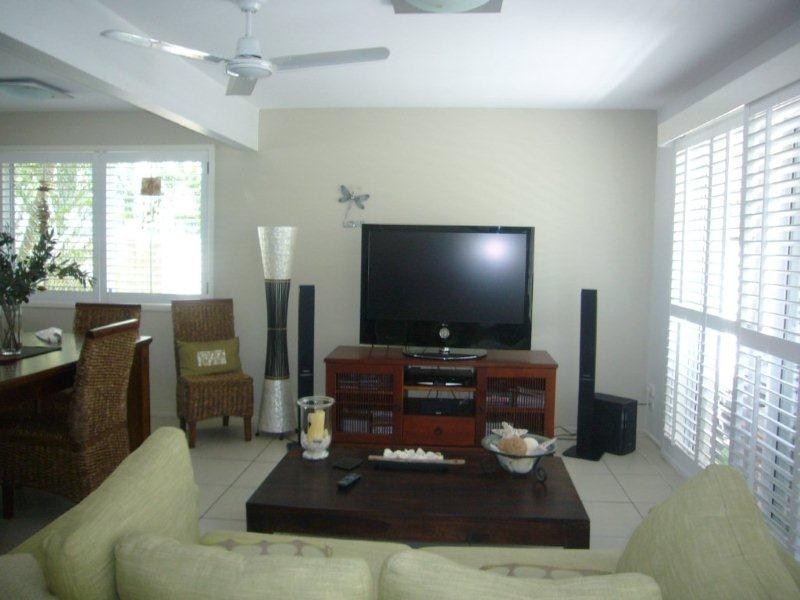 2/6 Woorookool Place, Noosaville QLD 4566