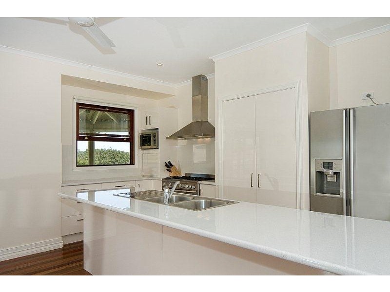 20 Kensington Drive, Cooroy QLD 4563