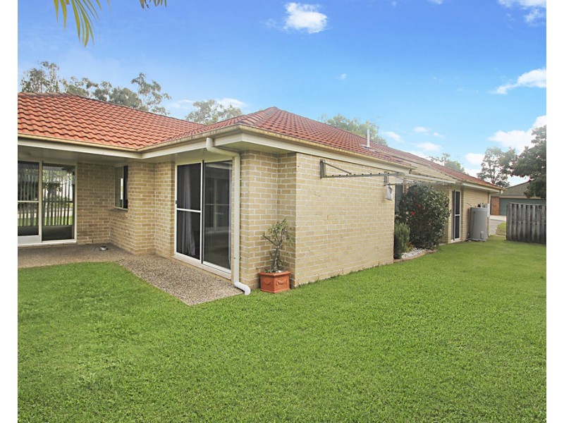 5 Raven Way, Noosaville QLD 4566
