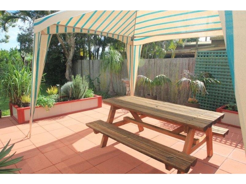 102 St Andrews Drive, Tewantin QLD 4565