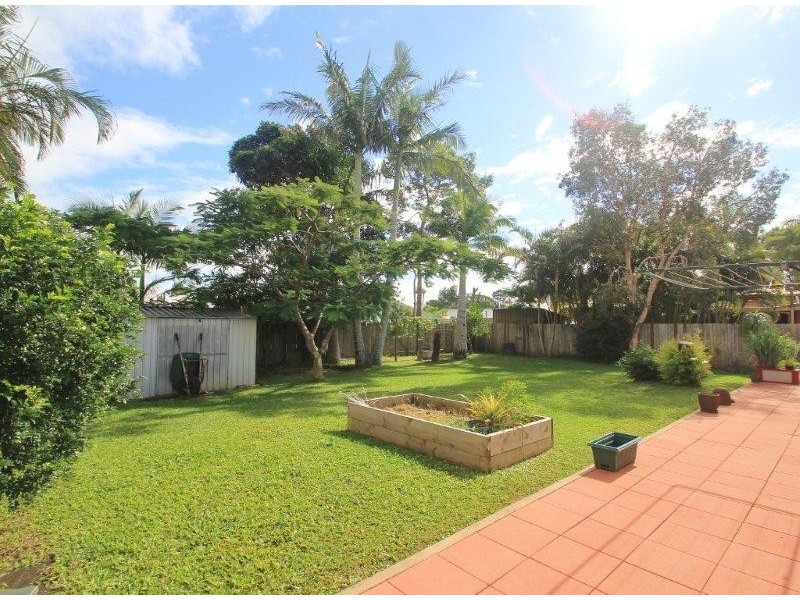 102 St Andrews Drive, Tewantin QLD 4565