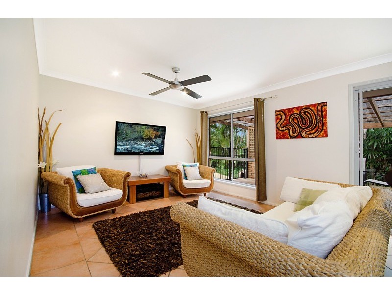 2 Goldcrest Court, Sunrise Beach QLD 4567