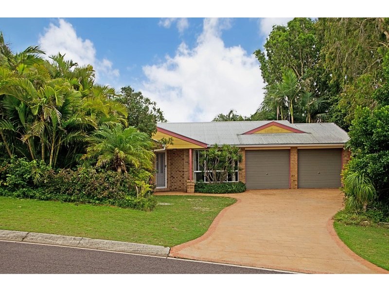 2 Goldcrest Court, Sunrise Beach QLD 4567