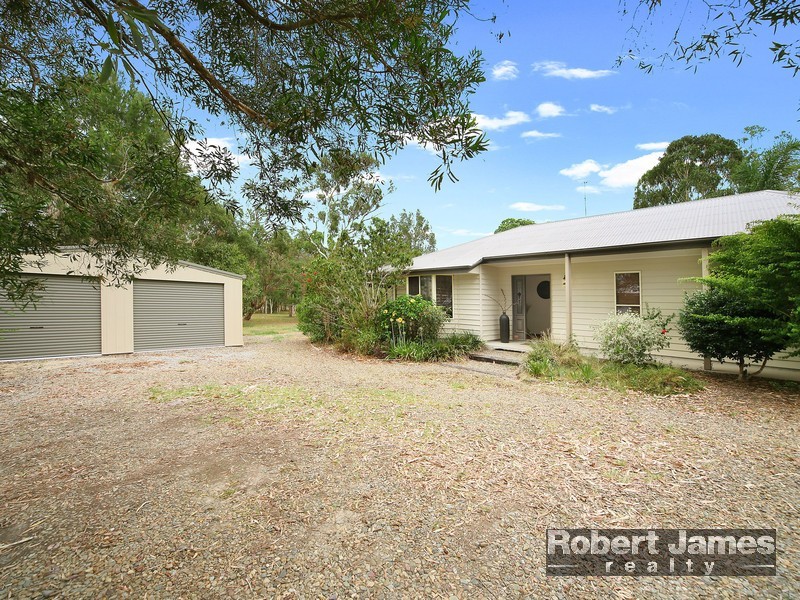 44 Charlotte Drive, Weyba Downs QLD 4562