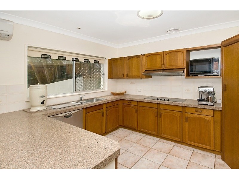 26 Arkana Drive, Noosa Heads QLD 4567