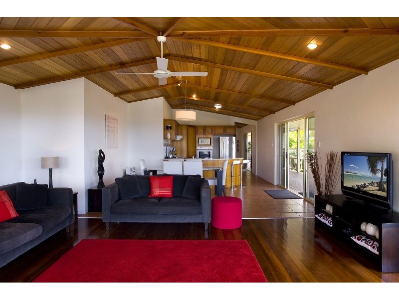 33 Netherby Rise, Sunrise Beach QLD 4567