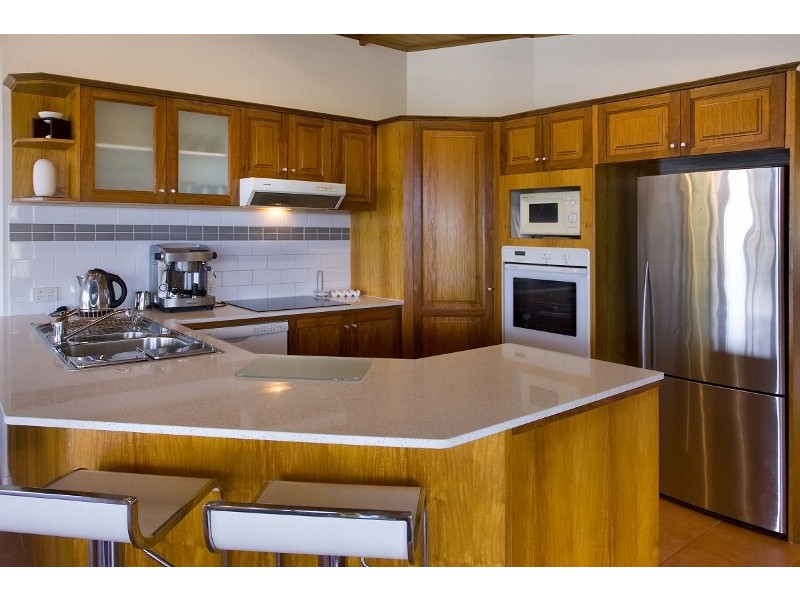 33 Netherby Rise, Sunrise Beach QLD 4567