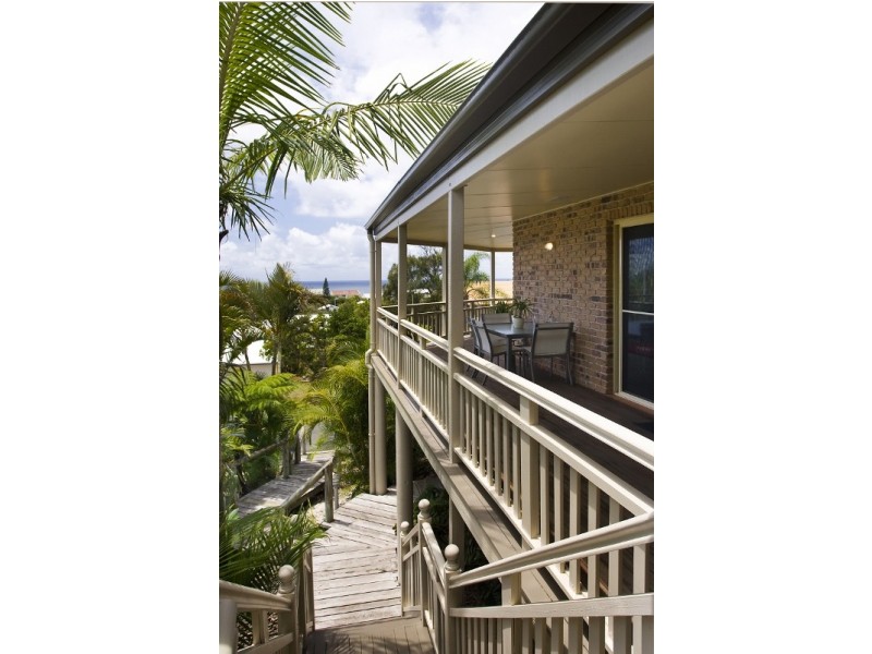33 Netherby Rise, Sunrise Beach QLD 4567