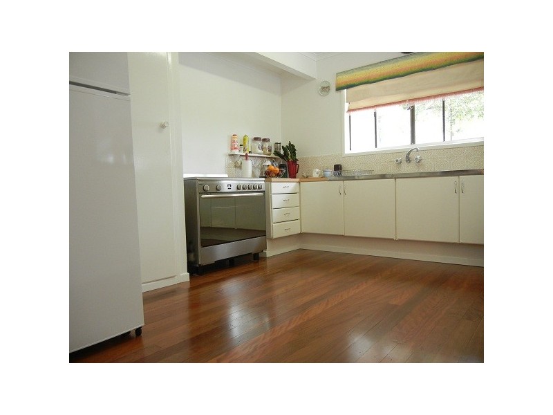 24 Orient Drive, Sunrise Beach QLD 4567