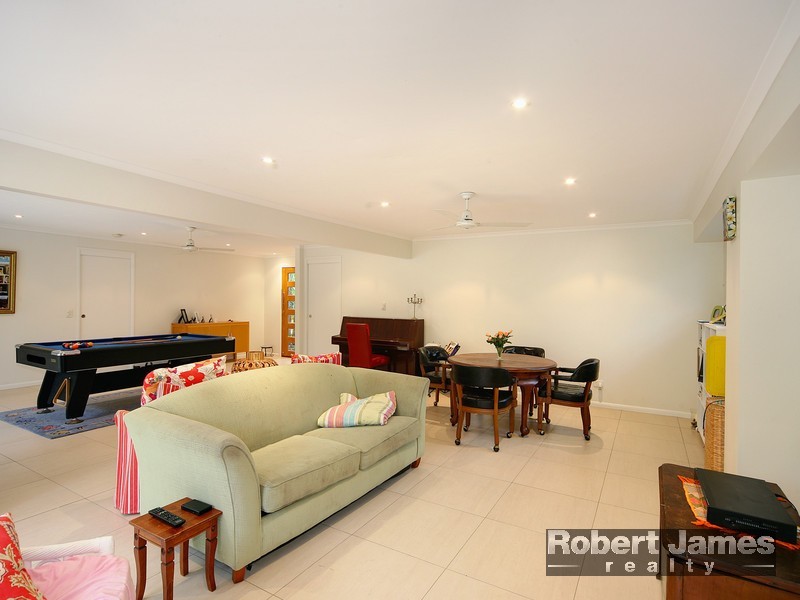 94 Griffith Avenue, Tewantin QLD 4565