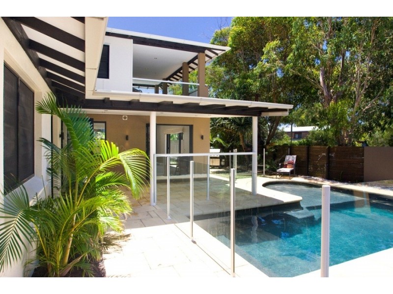 24 Paluma Street, Sunrise Beach QLD 4567