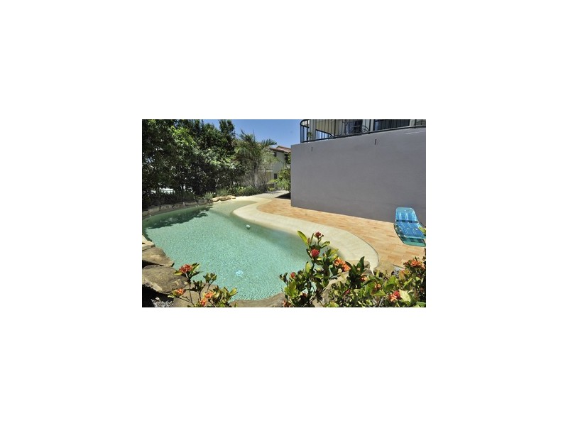 6/8 Park Crescent, Sunshine Beach QLD 4567