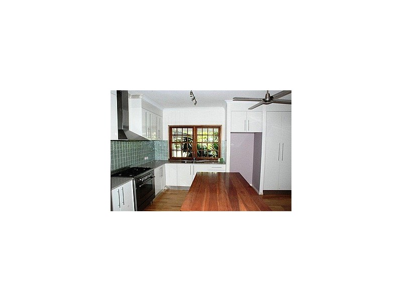 Eumundi QLD 4562