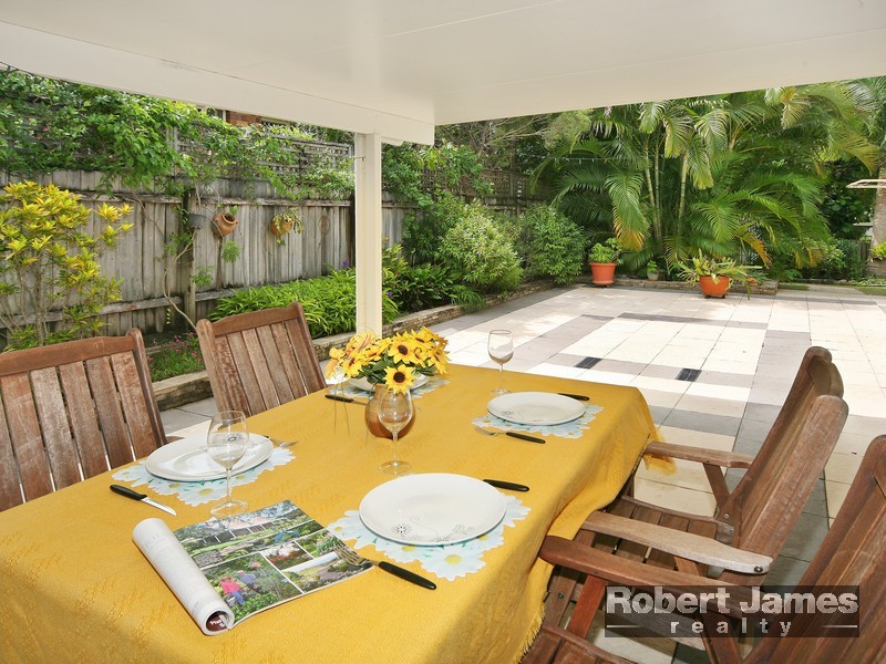 124 Outlook Drive, Tewantin QLD 4565