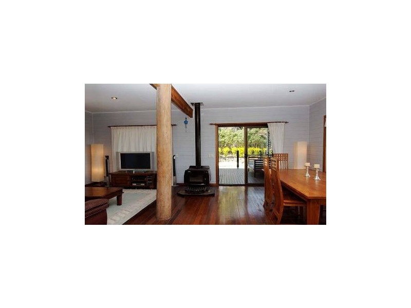 121 Cash Road, Eumundi QLD 4562