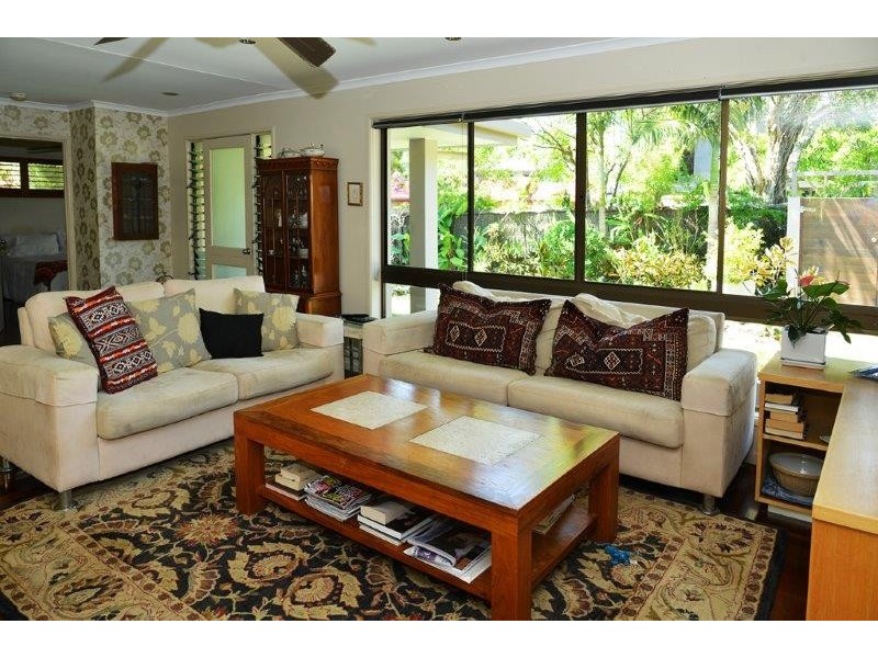 4 Sunset Drive, Noosa Heads QLD 4567