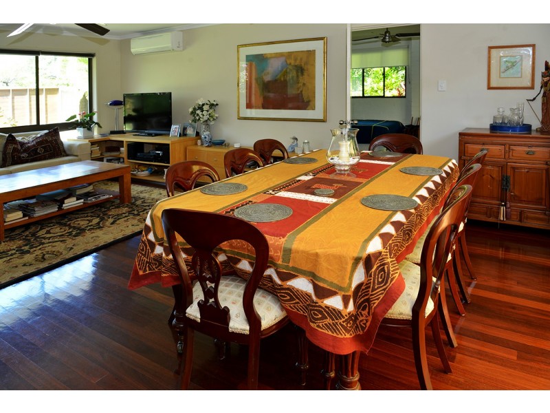 4 Sunset Drive, Noosa Heads QLD 4567