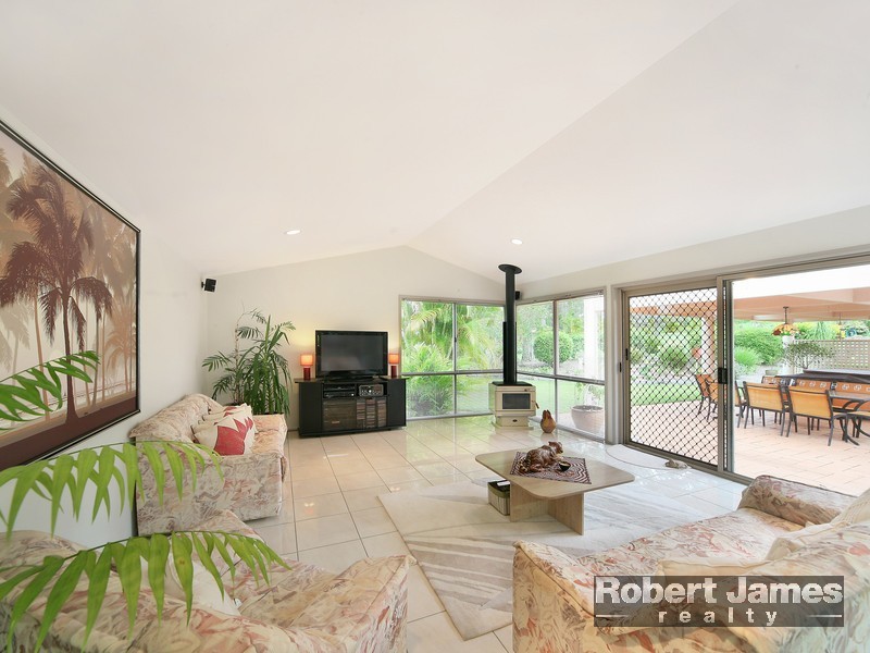 112 Redwood Road, Doonan QLD 4562