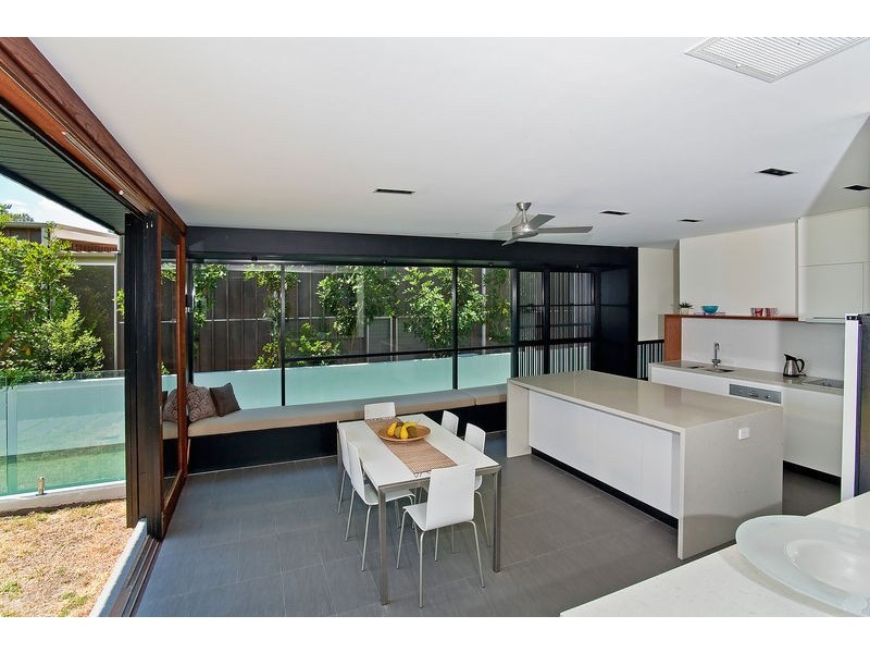 2 Wild Apple Court, Noosa Heads QLD 4567