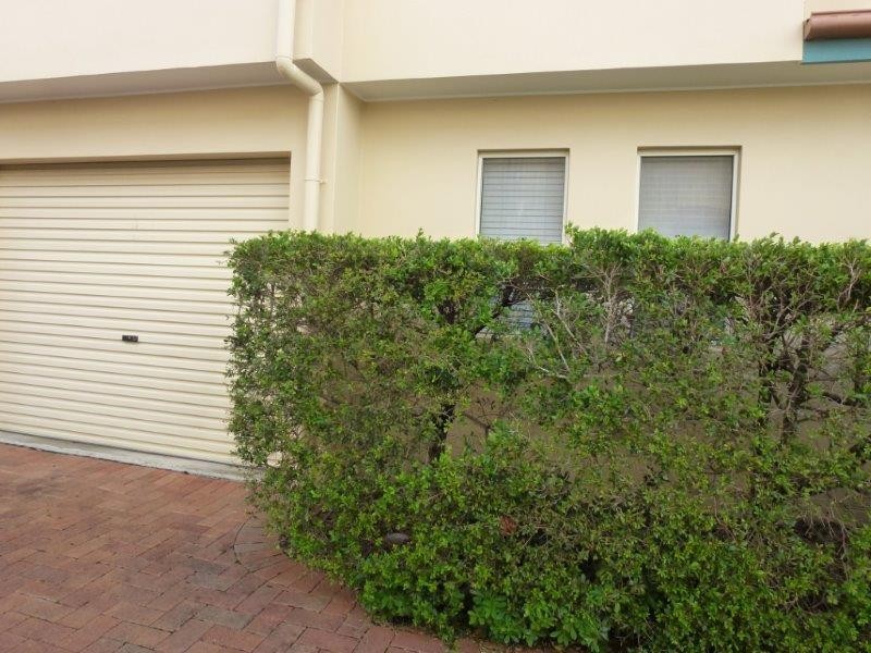 3/82 Southern Cross Parade, Sunrise Beach QLD 4567